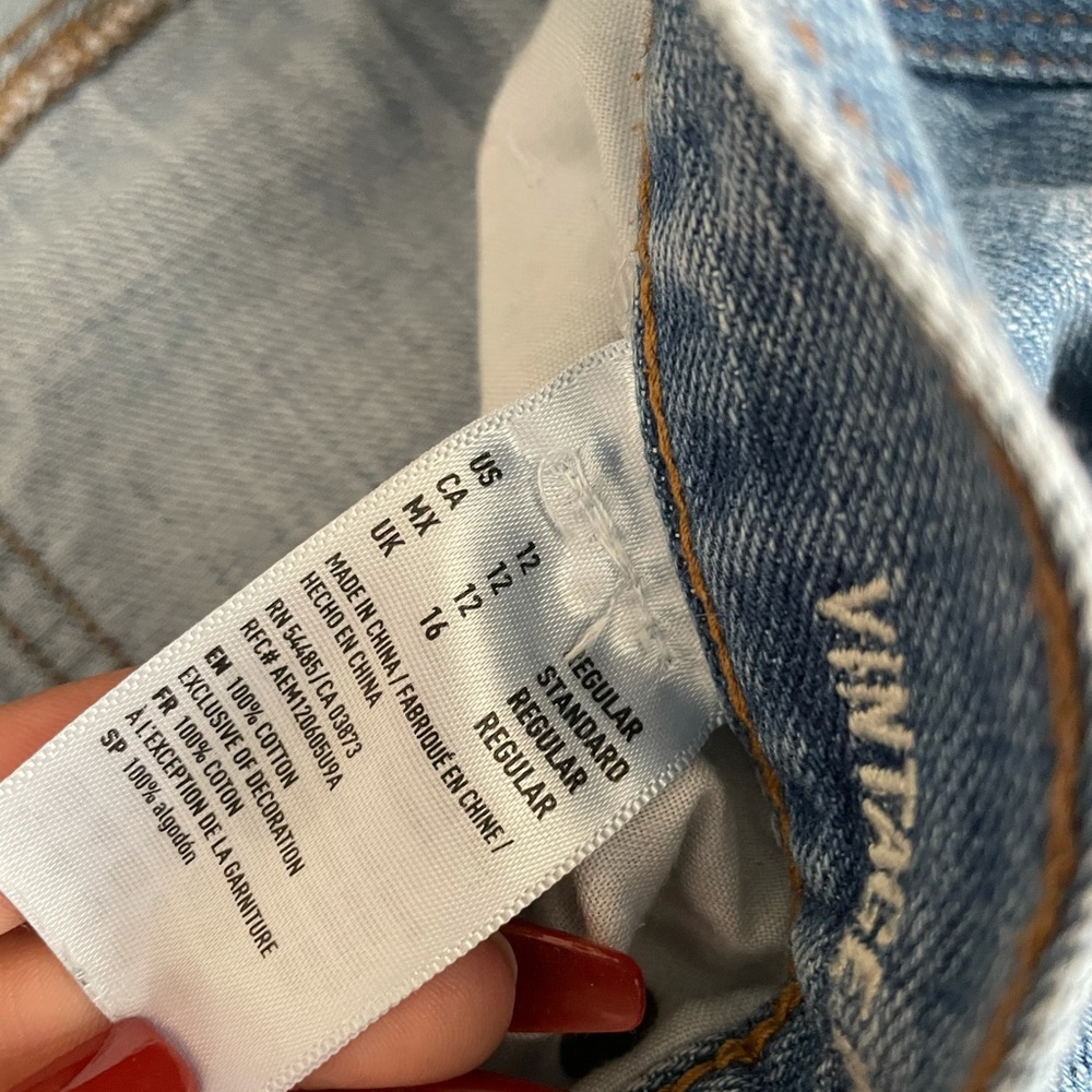 Jean Shorts - Picture 2 of 2